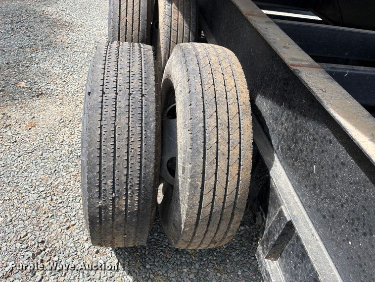 image for item EU8620 2018 Texas Pride DT82024KPH dump trailer