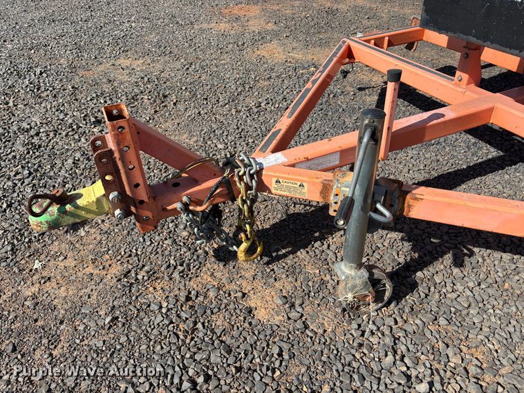 image for item EU8631 2008 WANCO WT-MB message board trailer