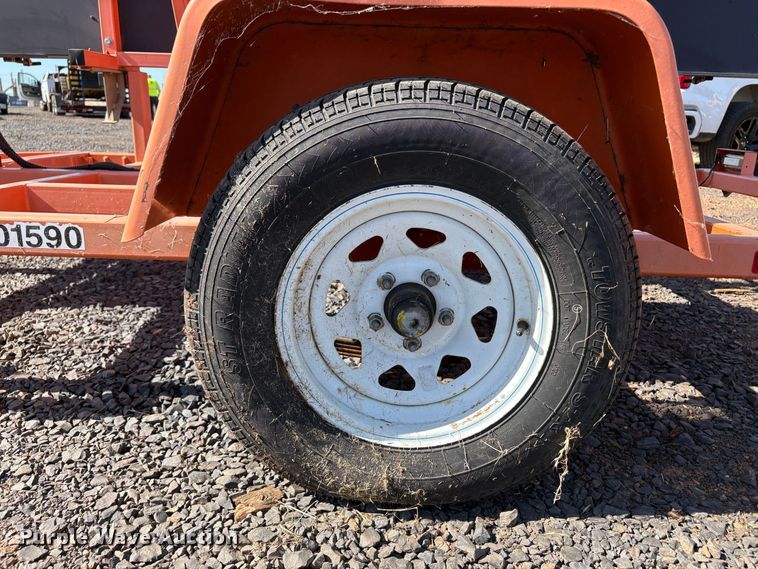 image for item EU8631 2008 WANCO WT-MB message board trailer