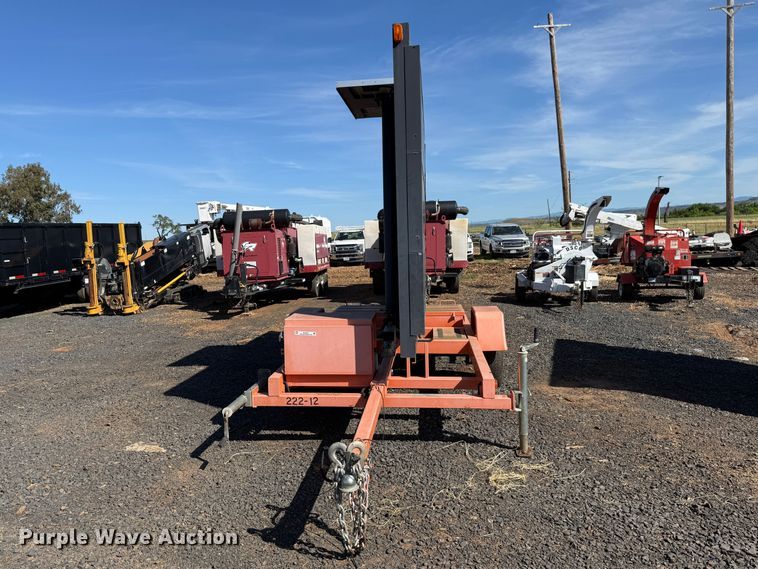 image for item EU8632 2016 American Signal Co message board trailer