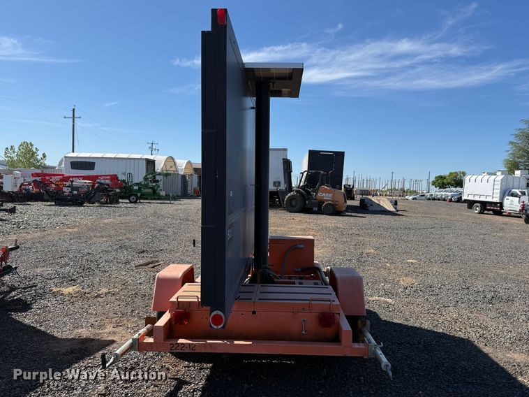 image for item EU8632 2016 American Signal Co message board trailer