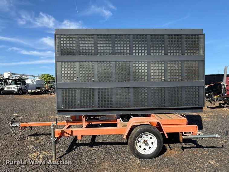 image for item EU8632 2016 American Signal Co message board trailer