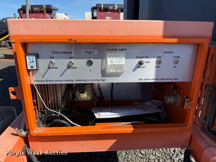 image for item EU8632 2016 American Signal Co message board trailer