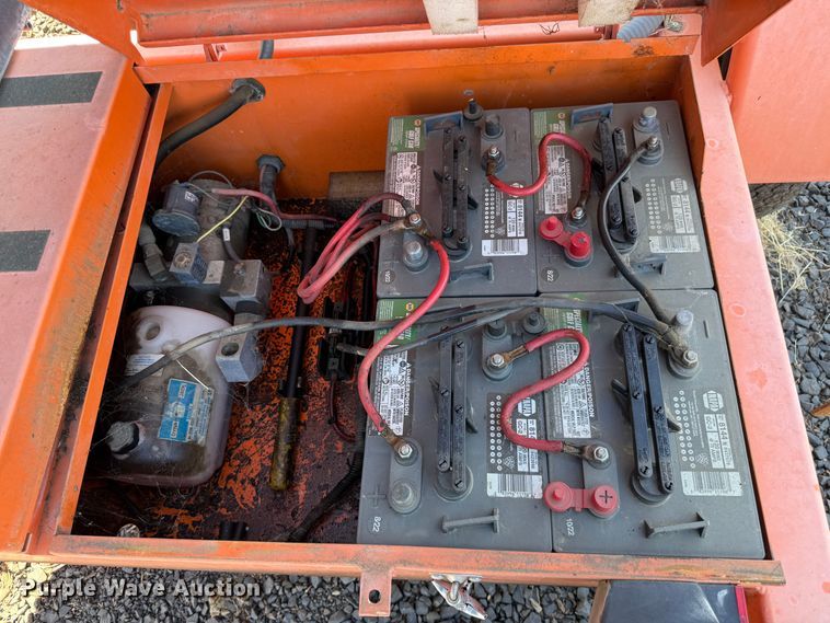 image for item EU8632 2016 American Signal Co message board trailer