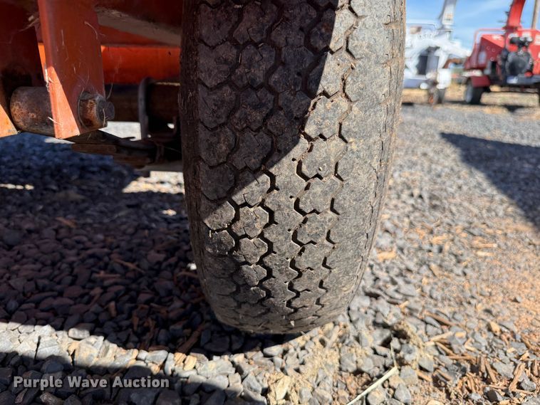 image for item EU8632 2016 American Signal Co message board trailer