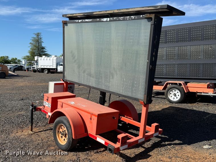 image for item EU8633 2011 WANCO Mini Matrix message board trailer