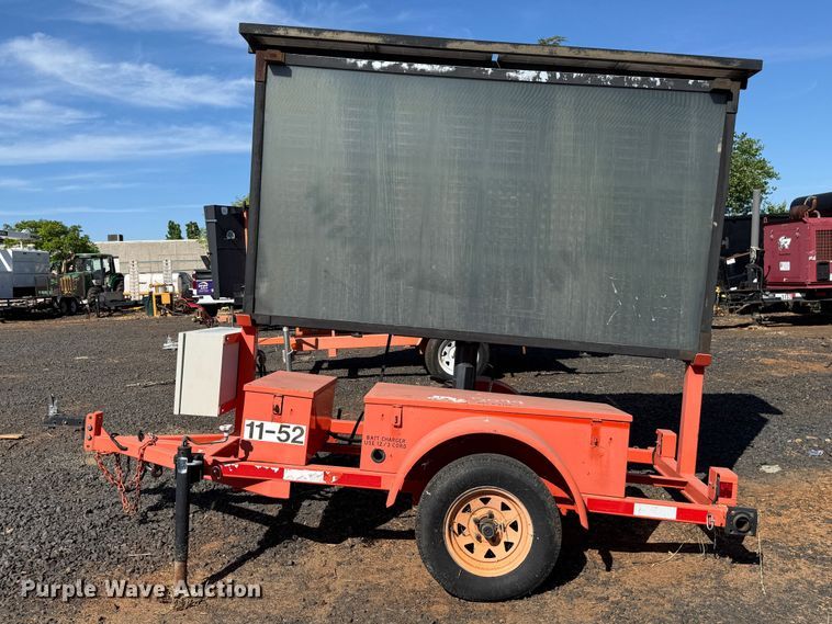 image for item EU8633 2011 WANCO Mini Matrix message board trailer