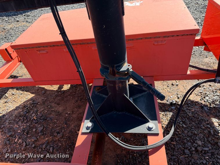 image for item EU8633 2011 WANCO Mini Matrix message board trailer