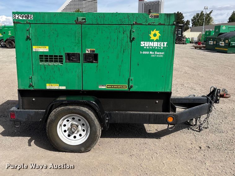 image for item EU8638 2013 Multiquip DCA-25SSIU4F generator