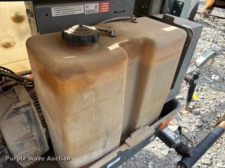 image for item EV2026 2012 Wacker Neuson LTN6 light plant