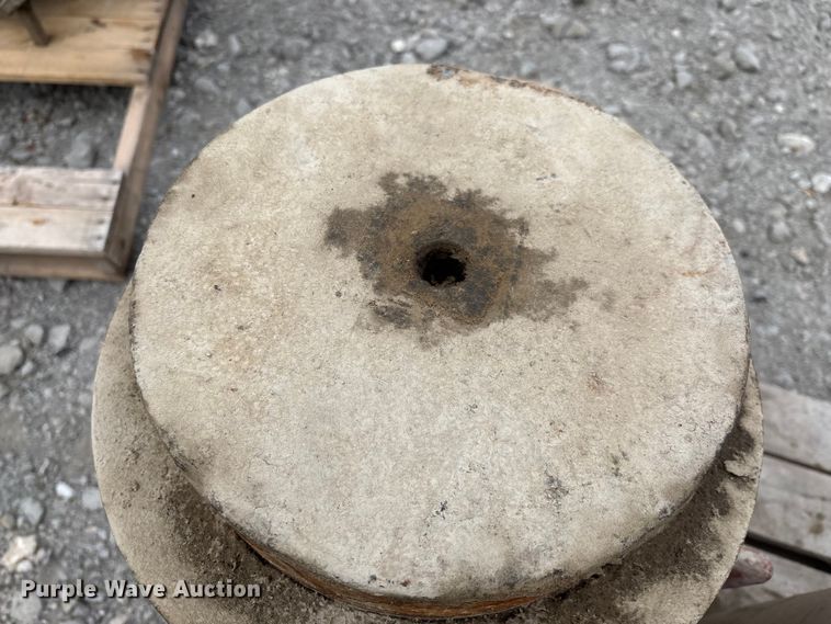 image for item EV2031 (5) hydraulic pile drivers 