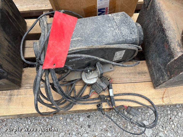 image for item EV2032 (6) Airtronic heaters