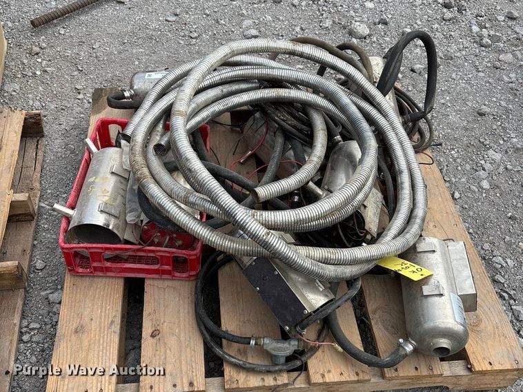 image for item EV2034 (8) Hilton cordless propane engine heaters