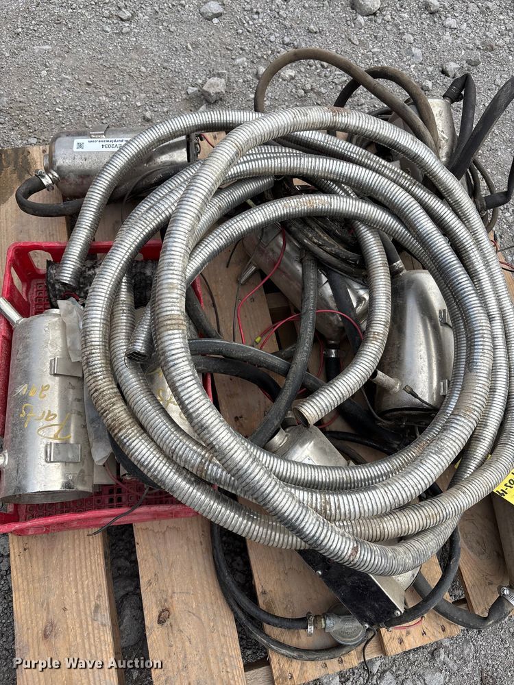 image for item EV2034 (8) Hilton cordless propane engine heaters