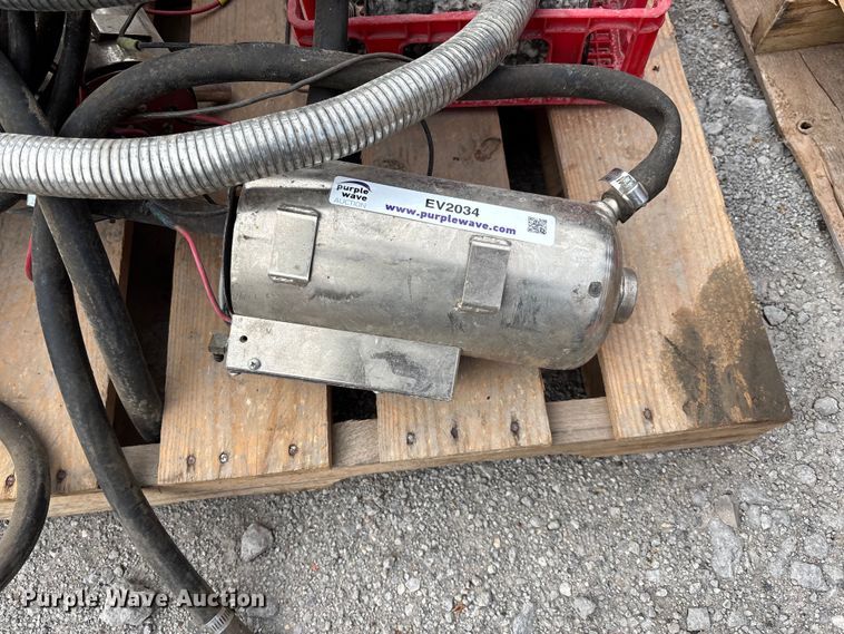 image for item EV2034 (8) Hilton cordless propane engine heaters