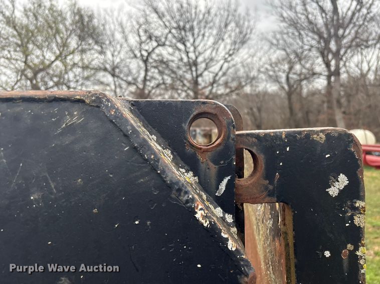 image for item EV2832 Dump bed