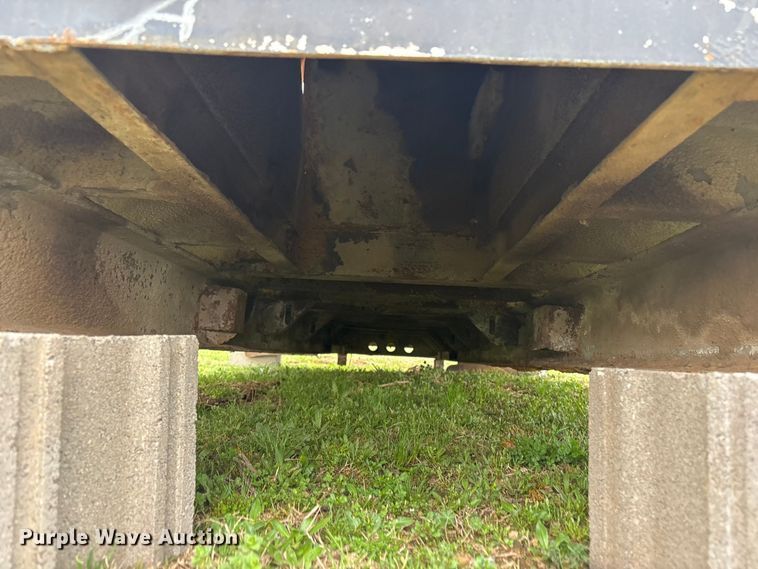 image for item EV2832 Dump bed