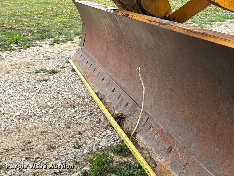 image for item EV2833 1974 Champion 715 rigid frame motor grader