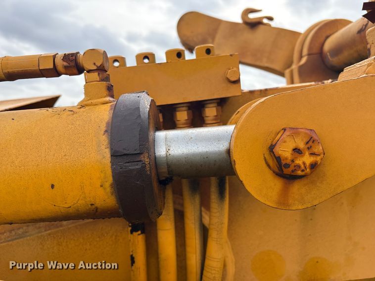 image for item EV2833 1974 Champion 715 rigid frame motor grader