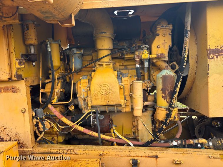 image for item EV2833 1974 Champion 715 rigid frame motor grader