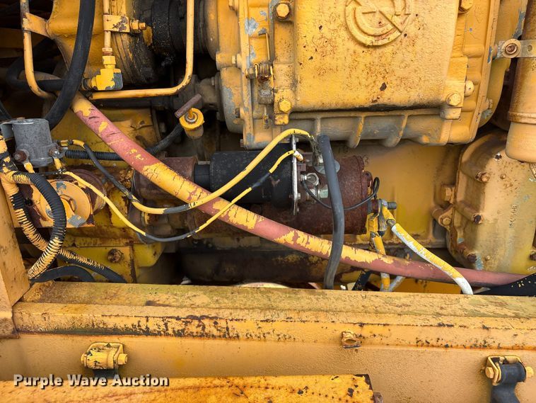 image for item EV2833 1974 Champion 715 rigid frame motor grader