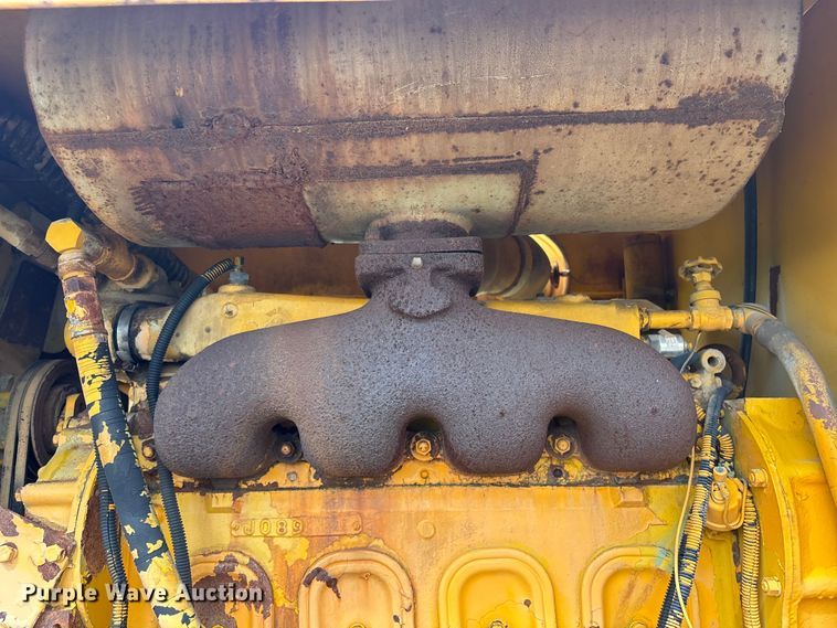 image for item EV2833 1974 Champion 715 rigid frame motor grader