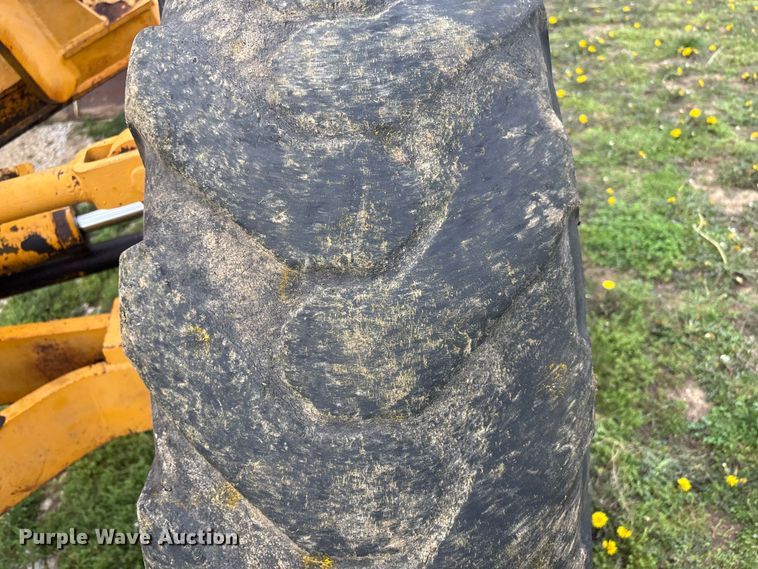 image for item EV2833 1974 Champion 715 rigid frame motor grader