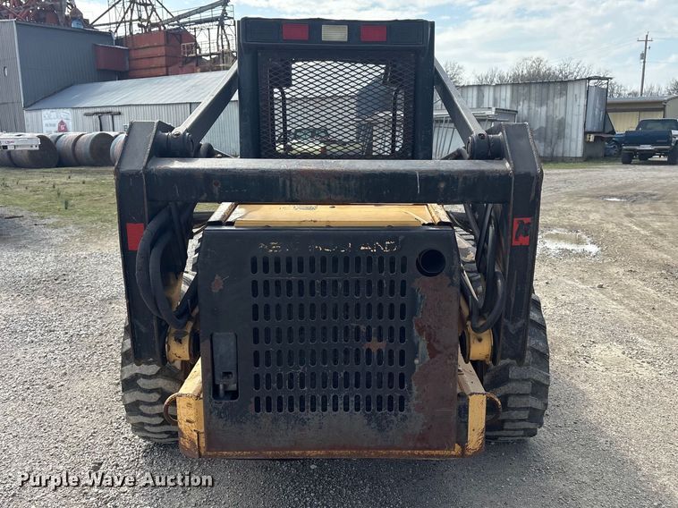 image for item EV2834 1996 New Holland LX885 skid steer loader