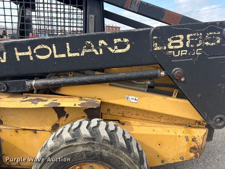 image for item EV2834 1996 New Holland LX885 skid steer loader