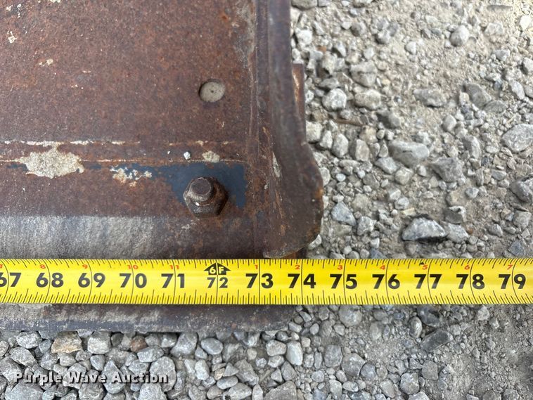 image for item EV2834 1996 New Holland LX885 skid steer loader