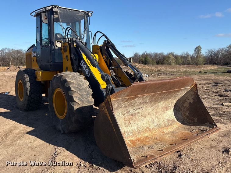 image for item EV2840 2004 John Deere 544J wheel loader