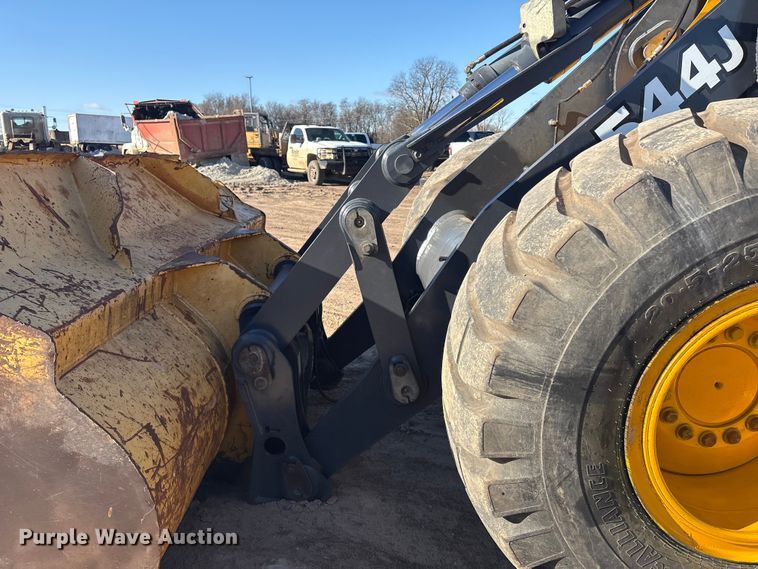 image for item EV2840 2004 John Deere 544J wheel loader