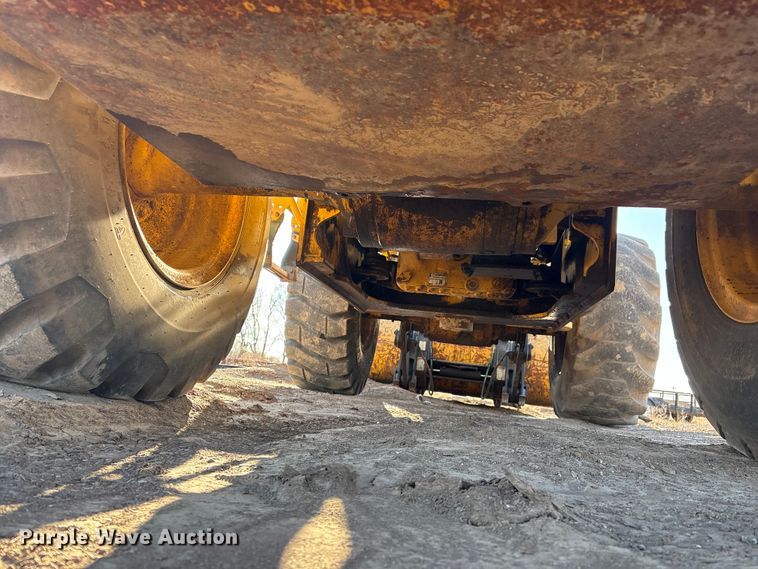 image for item EV2840 2004 John Deere 544J wheel loader