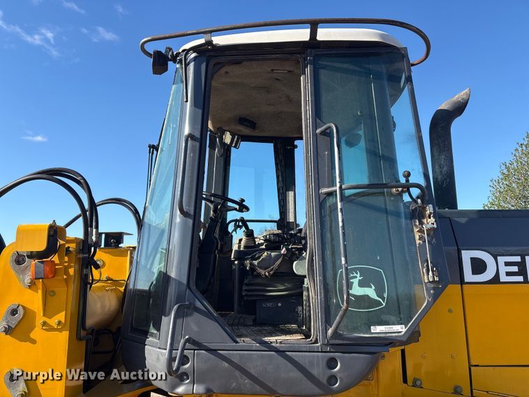 image for item EV2840 2004 John Deere 544J wheel loader