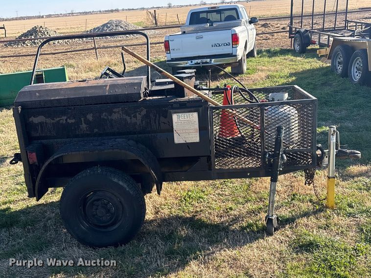 image for item EV2842 Asphalt crack fill equipment