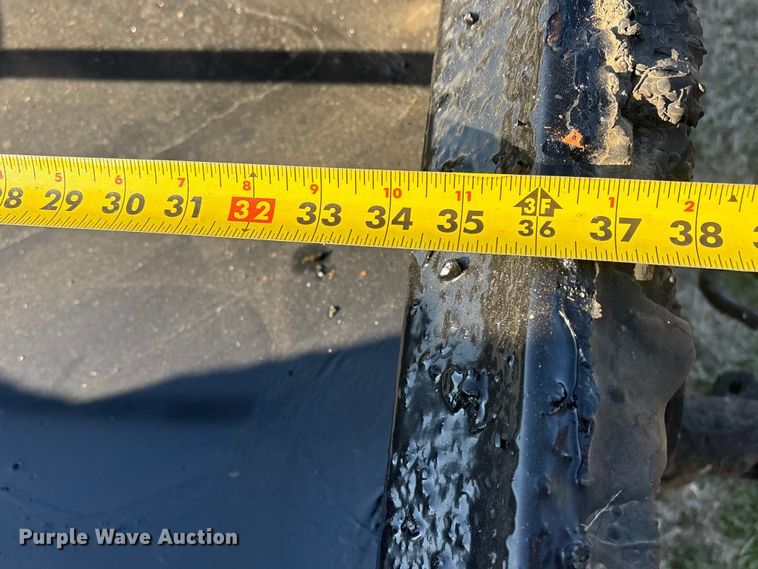 image for item EV2842 Asphalt crack fill equipment