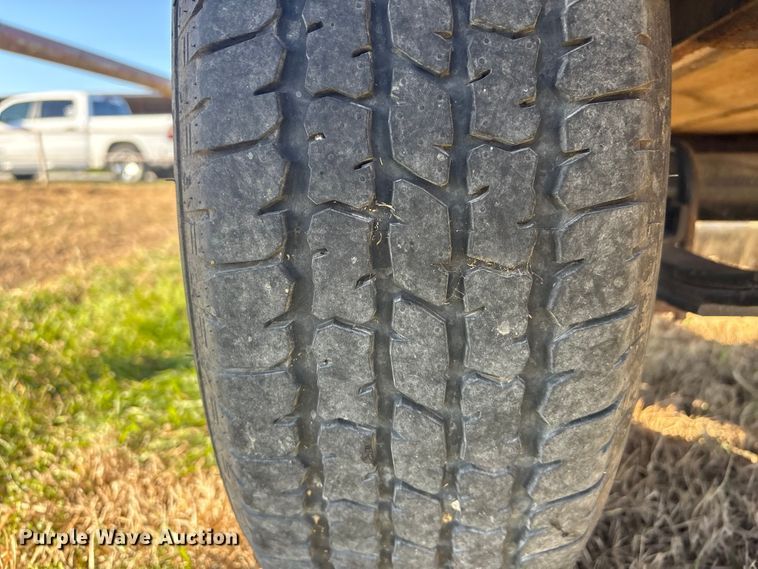 image for item EV2842 Asphalt crack fill equipment