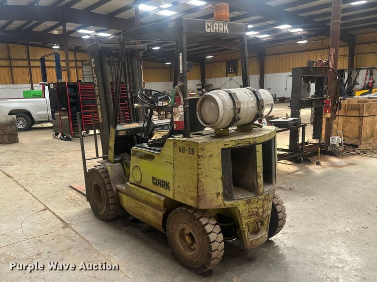 image for item EV2845 Clark GPS20MB forklift
