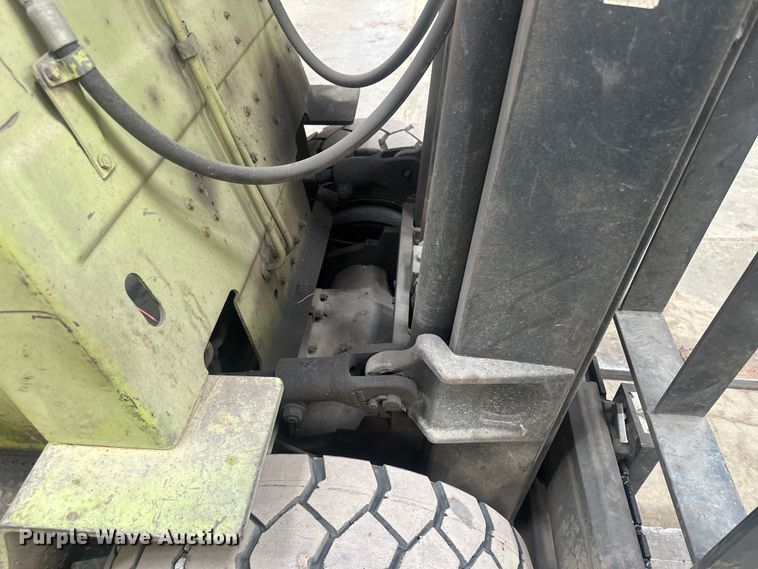 image for item EV2845 Clark GPS20MB forklift