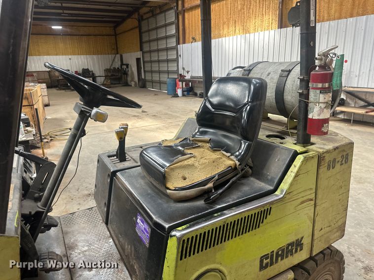 image for item EV2845 Clark GPS20MB forklift
