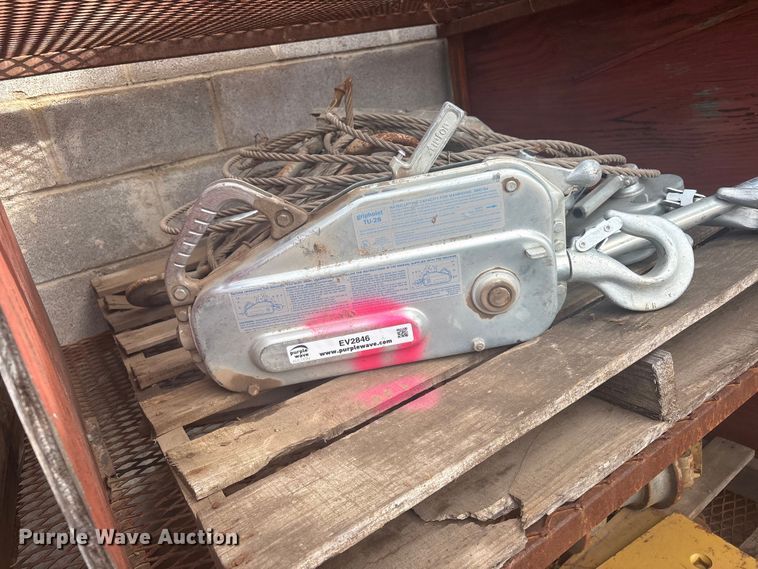 image for item EV2846 Griphoist TU-28 hoists