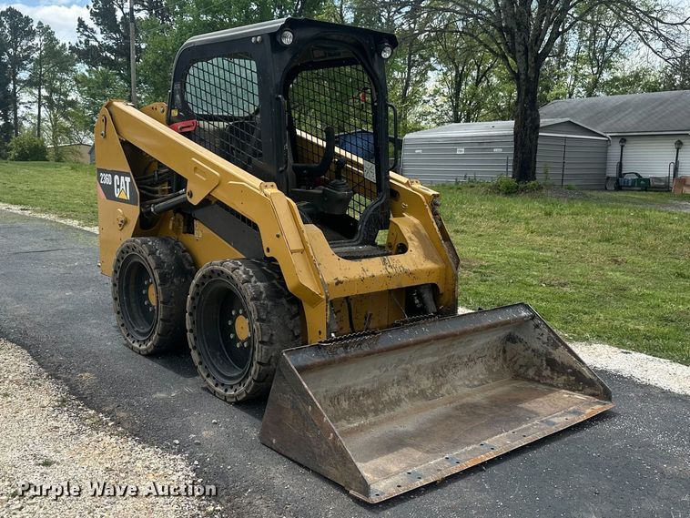 image for item EV2894 2015 Caterpillar 236D skid steer loader
