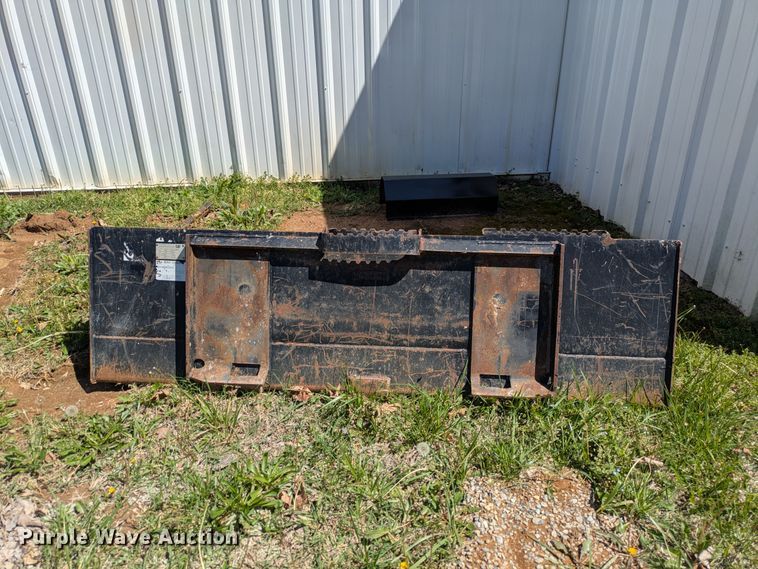 image for item EV2894 2015 Caterpillar 236D skid steer loader