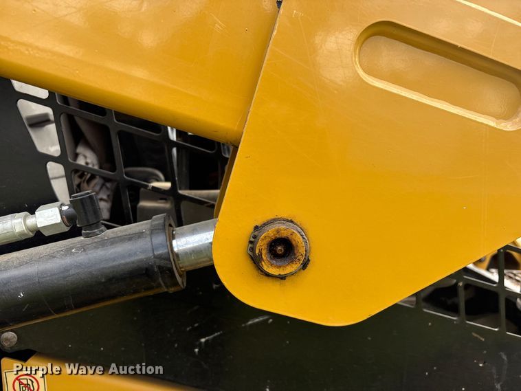 image for item EV2894 2015 Caterpillar 236D skid steer loader