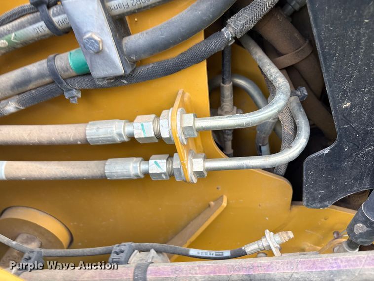 image for item EV2894 2015 Caterpillar 236D skid steer loader