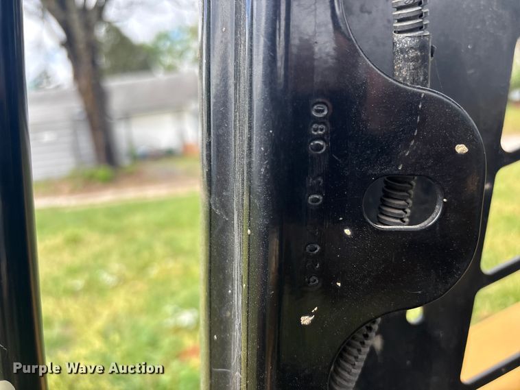 image for item EV2894 2015 Caterpillar 236D skid steer loader