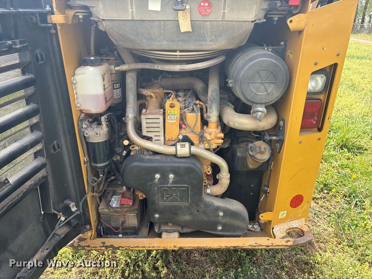 image for item EV2894 2015 Caterpillar 236D skid steer loader