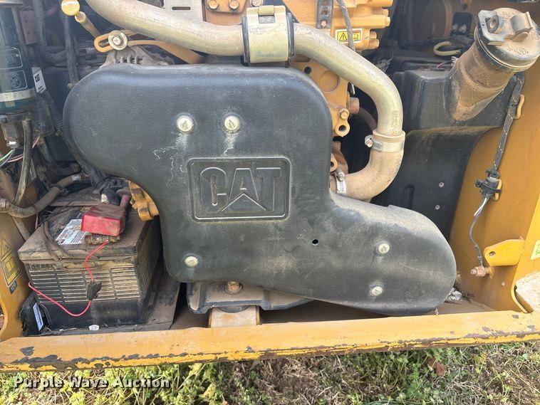 image for item EV2894 2015 Caterpillar 236D skid steer loader