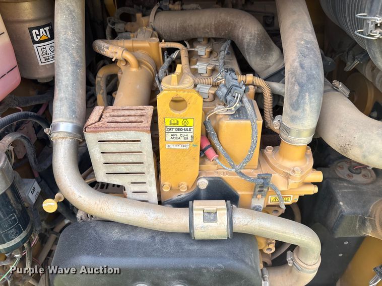 image for item EV2894 2015 Caterpillar 236D skid steer loader