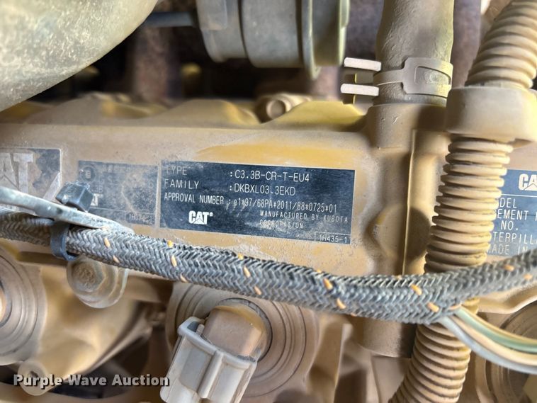 image for item EV2894 2015 Caterpillar 236D skid steer loader